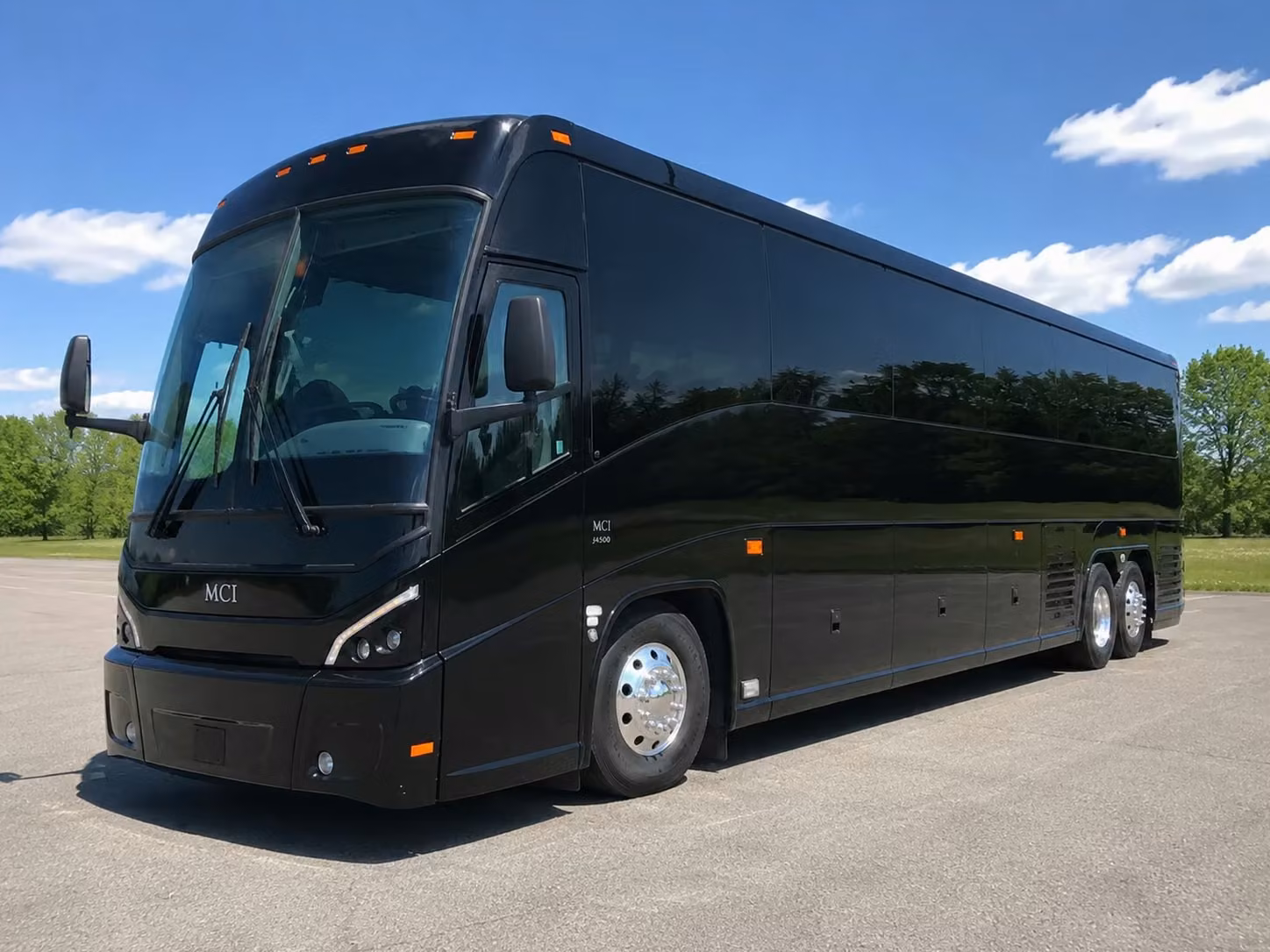 corporate event and employee shuttle bus rentals in santa rosa